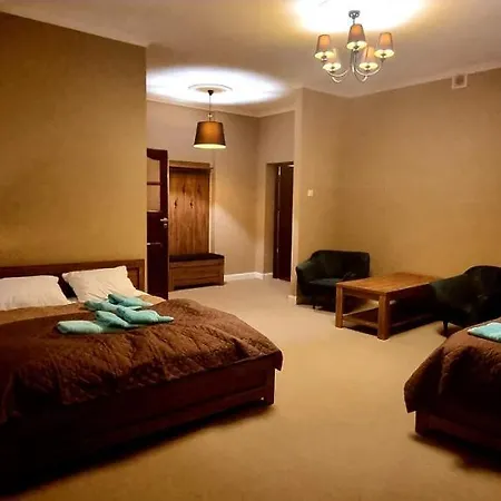 Palac Fabrykanta Bed & Breakfast Myszkow