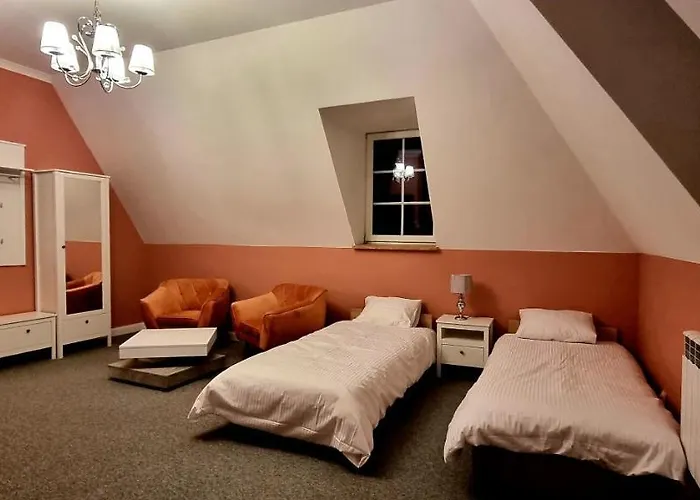 Palac Fabrykanta Bed & Breakfast